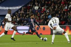 华体会APP-巴西男篮翻盘凯尔特人，西蒙斯完成帽子戏法