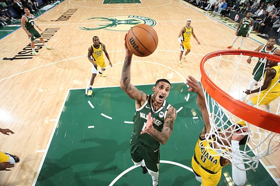 包含雄鹿队长状态回归，率队冲击季后赛的词条