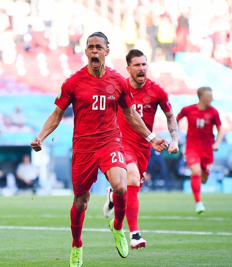 丹麦队一球小胜，成功晋级欧洲杯8强